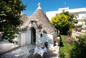  Trullo Giardino Fiorito  Альберобелло
